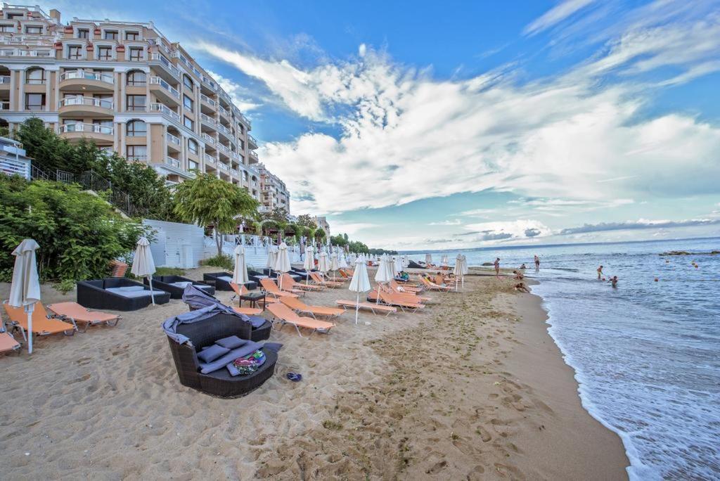 La Mer Residence 골든샌드 외부 사진